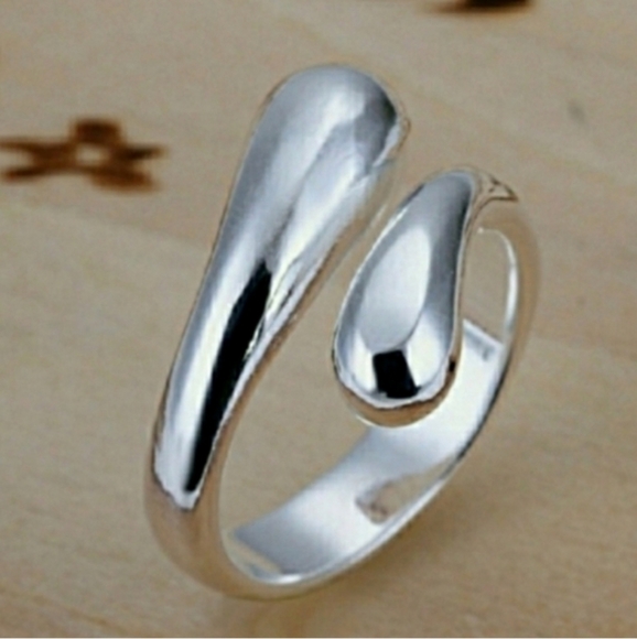 925 Sterling Silver Waterdrop Jewelry Set - Picture 2 of 7